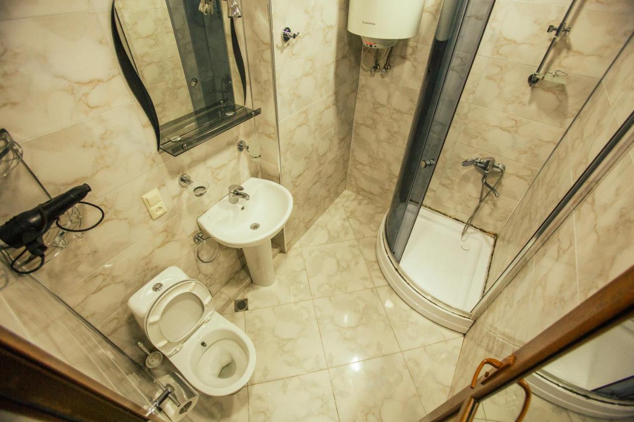 Royal Apartments Батумі Екстер'єр фото
