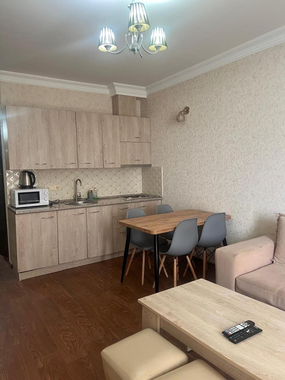 Royal Apartments Батумі Екстер'єр фото
